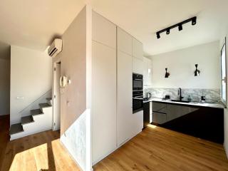 Casa Sarina Modern apartment with city and sea view up to 6 ppl garage on request - La Spezia - 0