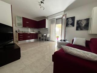 Sky House - Piacenza - 0