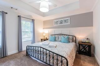Pearl of the Promenade - Bluffton - 1