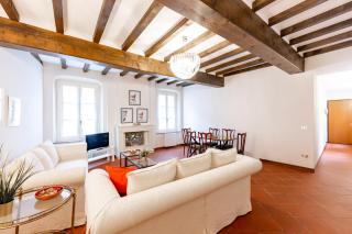 Large Apartment in the Historic Center of Parma - Parma - 2