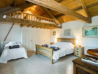 Castle House Cottage - 2