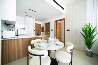 SettlerHomes - JSerene JVC 1BR With Modern Luxury - 4