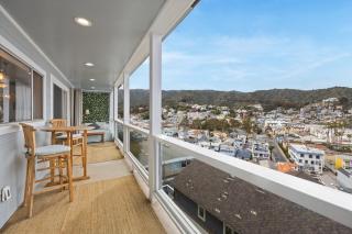 108 Middle Terrace #2 by Catalina Island Vacation Rentals - 6