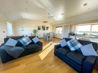 Branwen Holiday Cottage - Pentraeth - 8
