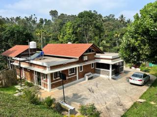 Navaz Kalavara - Holiday Home - Ambalavayal - 0