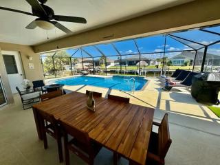 Heated Saltwater Pool, Pet Friendly, Gull Access & Dock - Dockside Dream Escape - Roelens - Cape Coral - 9