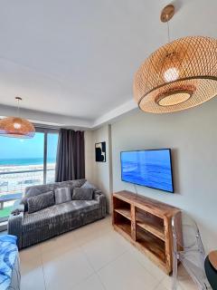 Elegant Studio Island View - Beachfront Property - Ras al Khaimah - 1