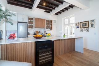 By The Sea Luxury Beach House - Kalk Bay - 5
