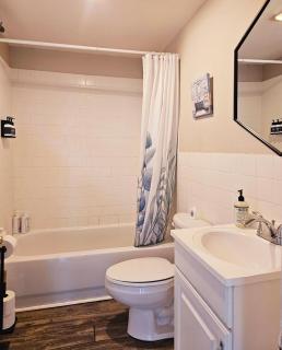 Cozy NoDa Stay Near Uptown - Charlotte - 8
