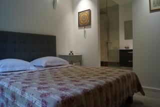 Le Cherche Midi, entre Nîmes, le Pont du Gard, Uzès, Arles - 2