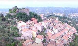 A stone tower 1 - Trebiano - 1