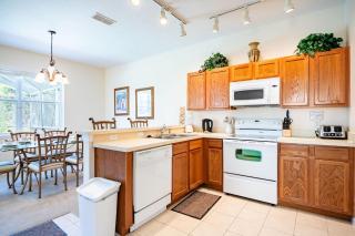 Davenport Getaway 4BR with Pool - Davenport - 3