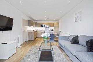 Canning Town 2 Bed Apartment - Londra - 0