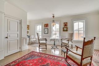 Walkable Main Street Location Spring Grove Apt - 1