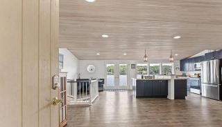 Crystal Lake Cottage - Hart - 1