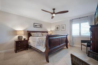 Take in the oceanfront corner views located on the no-drive beach! - New Smyrna Beach - 7