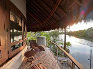 Luxury River House - 8