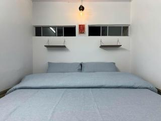 Hanoian Traditional Stay-Group Travel-Old Quarter - Hanoi - 2