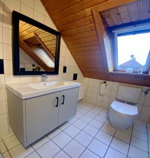 Nessmersiel, Ferienwohnung mit Balkon in Deichnähe, Wallbox, renoviert - Dornum - 1
