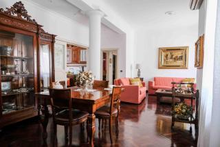 Appartamento di pregio al centro - Palermo - 0