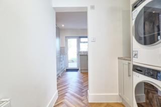 3 Bed, Sleeps 6, Wifi, Free Parking - - 6