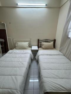 Entire unit -Town Area- 17 minutes to airport - Gelugor - 8