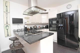 Harrogate Self Catering - Valley Gardens View - Harrogate - 9