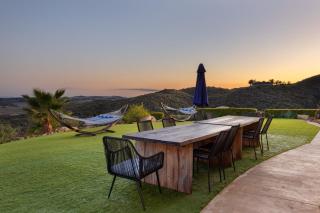 Colina by AvantStay Secluded Mountain Top Oasis w Pool Hot Tub Putting Green - - 8