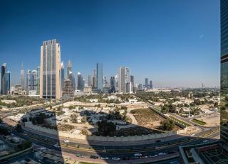 Elegant 2BR by Dubai Mall - 5