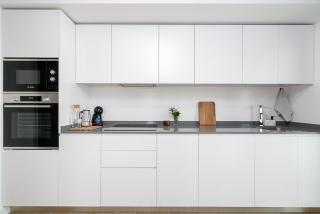 EXCLUSIVO APARTAMENTO con PISCINA, AMPLIA TERRAZA y GARAJE en PORTONOVO - Sanxenxo - 9