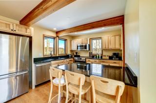 Golf, Fish and Ski Retreat with Game Room in Thompson - Thompson - 2