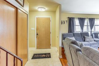3 Mi to Berkshire Mall Suburban Stay with Yard! - Sinking Spring - 6