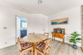 1 Mi to Alto Lake Mtn-View Home with Large Yard! - 5