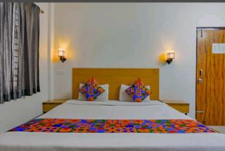 Hotel Crystal Stay - Bhubaneshwar - 1