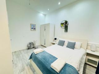 Stunning one bedroom flat in a good Location - Londra - 6