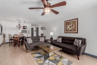 Camelback 319 - Fashion Square - Scottsdale - 3