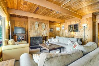 Million-Dollar View Waterfront Cabin in Bridgton! - Bridgton - 7