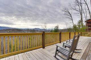 Close to Hiking Hot Tub Haven in Sevierville! - Sevierville - 0