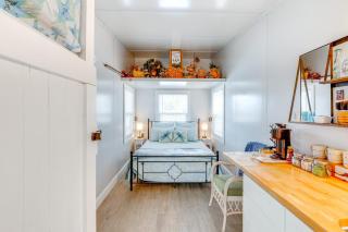 8 Mi to Cathedral Caverns Tiny Home Hideaway -  - 1