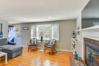 Less Than 1 Mi to Craigville Beach Home with Patio and BBQ - 3