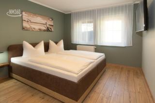 Ferienwohnanlage ODINs Blick - Wohnung 12 - direkt am Privatstrand, mit Sauna, Garten - Lobbe - 7