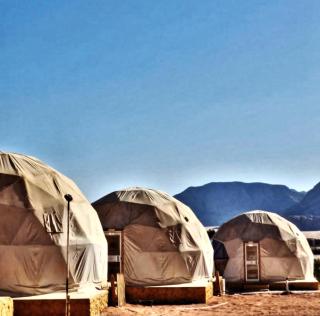 Helen Rum Luxury Bubbles & Jeep Tours - Wadi Rum - 5