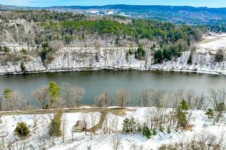 Hike, Fish and Boat Waterfront Cabin in Ryegate! - 8