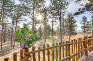 5 Mi to Town Mtn-View Gem with Deck in Hot Springs - 9