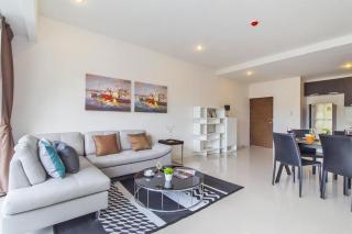 Chic Condo by RESAVA - 3