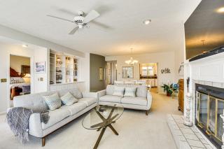 Boat, Golf and Swim Keowee Key Condo with Lake Views - Salem - 6