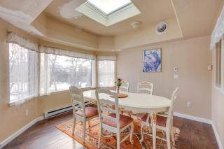 6 Mi to Chico Hot Springs Villa with River Access - Emigrant - 4