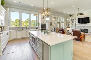 Luxe Golf Getaway in Hot Springs Village! - 8