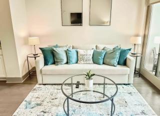 Modern Midtown Oasis Overlooking ATL - Atlanta - 5