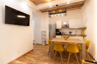 Trastevere four seasons Feltre - Rome - 9